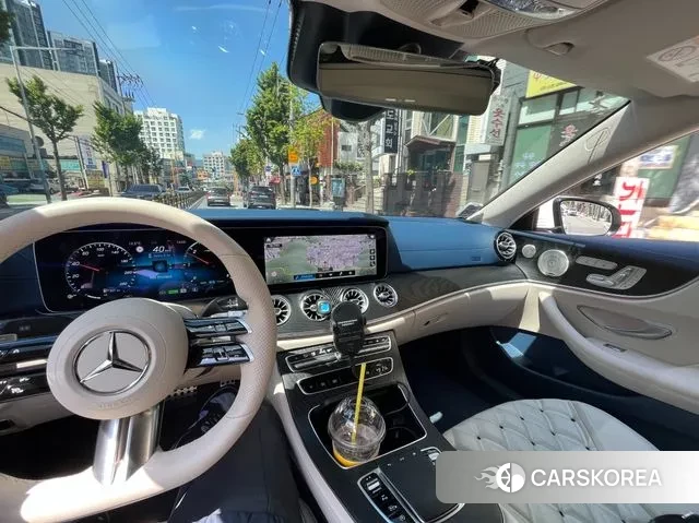 Mercedes-Benz E-Class W213 2022 Белый из Кореи, фото 2