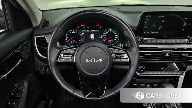 Kia Seltos 2022 Серый из Кореи, фото 2