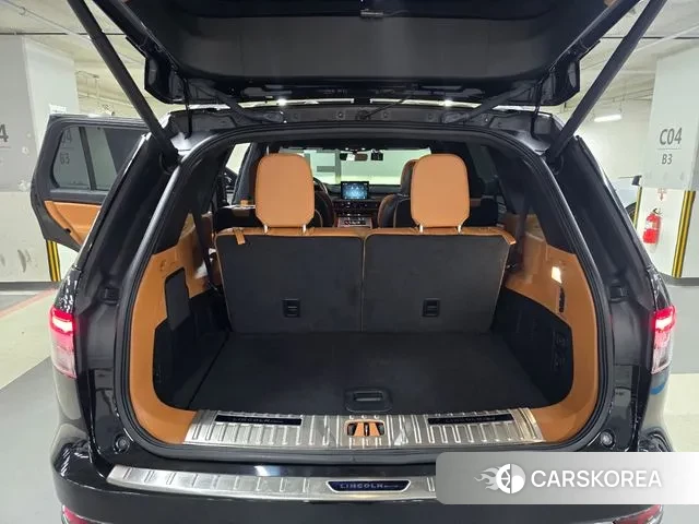 Lincoln Aviator 2nd generation 2022 Черный из Кореи, фото 2