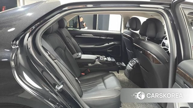 Genesis G90 2021 Черный из Кореи, фото 2