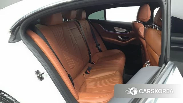 Mercedes-Benz CLS-Class C257 2023 Белый из Кореи, фото 2