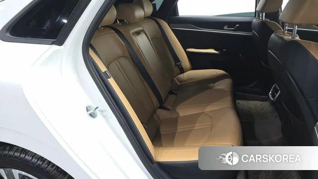 Kia K5 3rd generation 2022 Белый из Кореи, фото 2