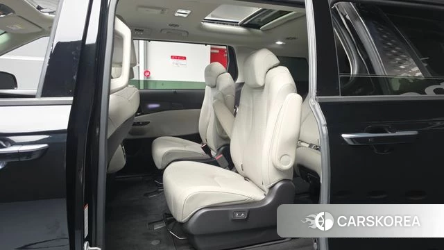 Kia Carnival 4th generation 2022 Черный из Кореи, фото 2