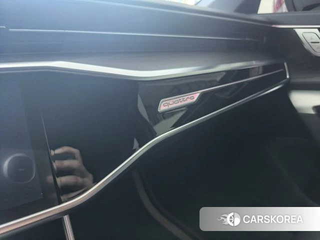Audi A6L 2025 Черный из Китая, фото 2