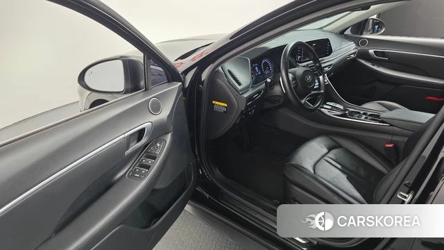 Hyundai Sonata (DN8) 2019 Черный из Кореи, фото 2