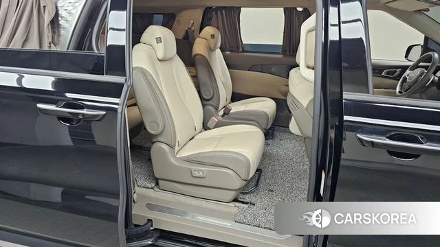 Kia The New Carnival 4th Generation 2024 Черный из Кореи, фото 2