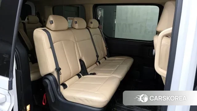 Hyundai Staria 2021 Белый из Кореи, фото 2