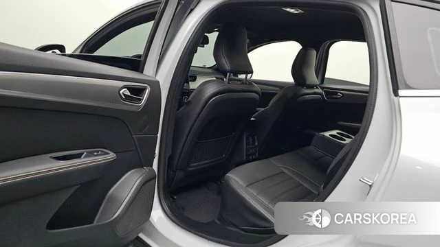 Renault Korea (Samsung) Arcana 2024 Белый из Кореи, фото 2