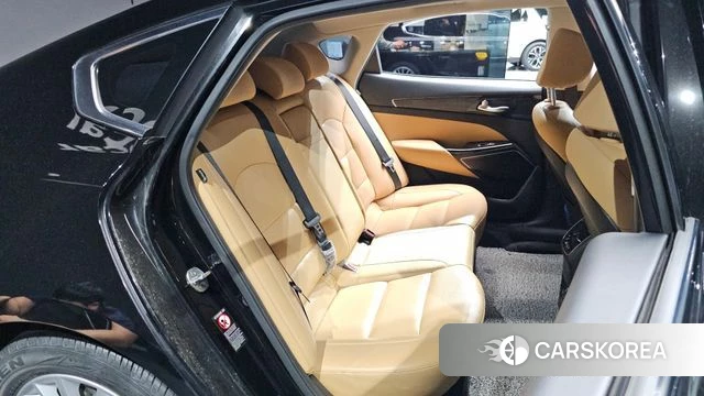 Kia K7 Premier 2019 Черный из Кореи, фото 2