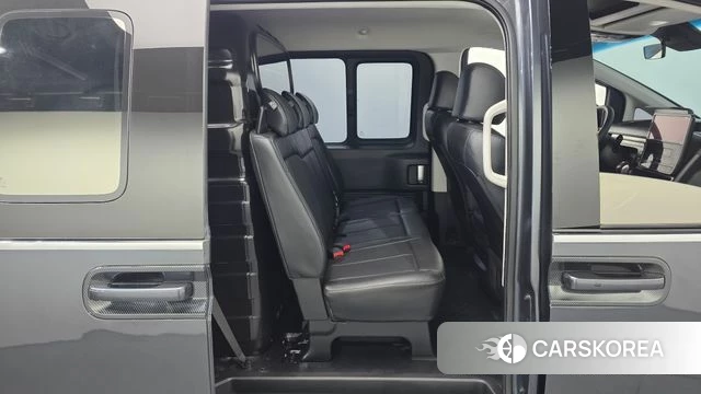 Hyundai Staria 2022 Серый из Кореи, фото 2