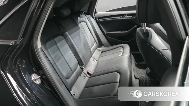 Audi New A3 2018 Черный из Кореи, фото 2