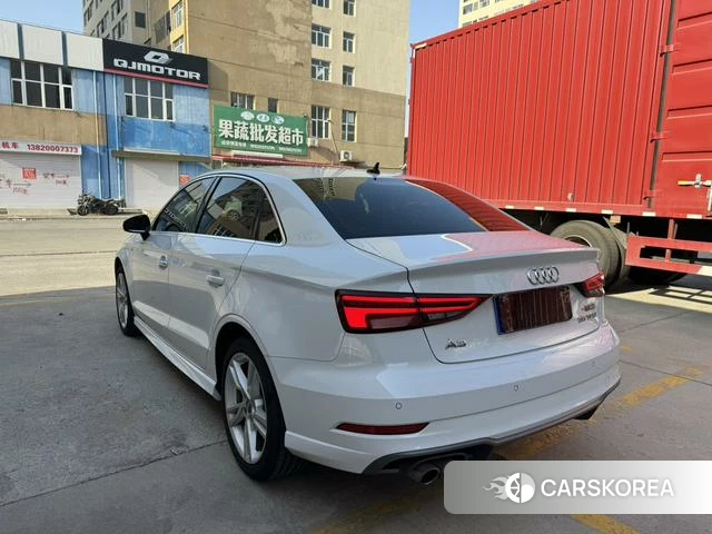 Audi A3 2021 Белый из Китая, фото 2