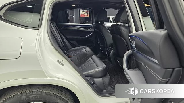 BMW X4 (G02) 2023 Белый из Кореи, фото 2