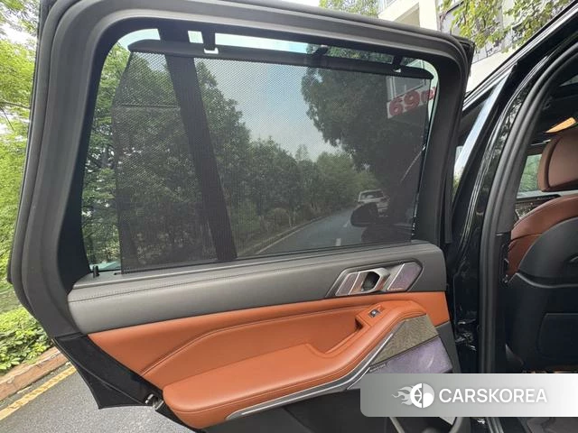 BMW X5 (imported) 2022 Черный из Китая, фото 2