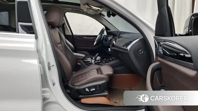 BMW X3 (G01) 2018 Белый из Кореи, фото 2