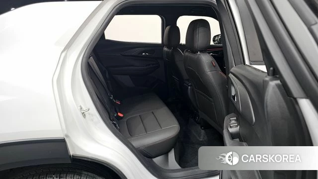 Chevrolet (GM Daewoo) The New Trail Blazer 2024 Белый из Кореи, фото 2