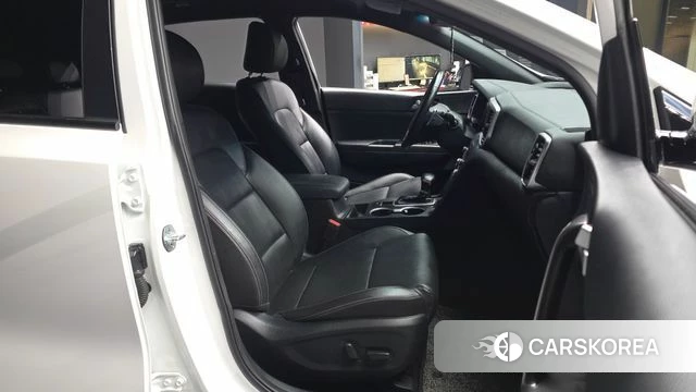 Kia Sportage The Bold 2021 Белый из Кореи, фото 2