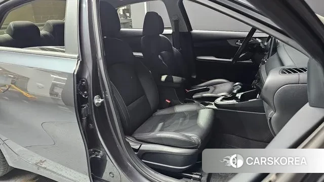 Kia Come New K3 2019 Серый из Кореи, фото 2