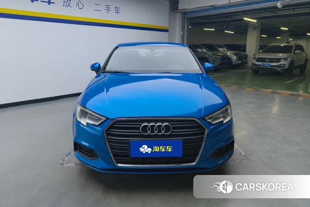 Audi A3 2018 Синий из Китая, фото 2