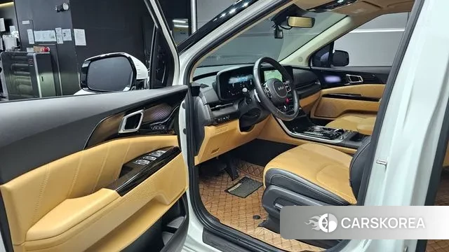 Kia Carnival 4th generation 2023 Белый из Кореи, фото 2