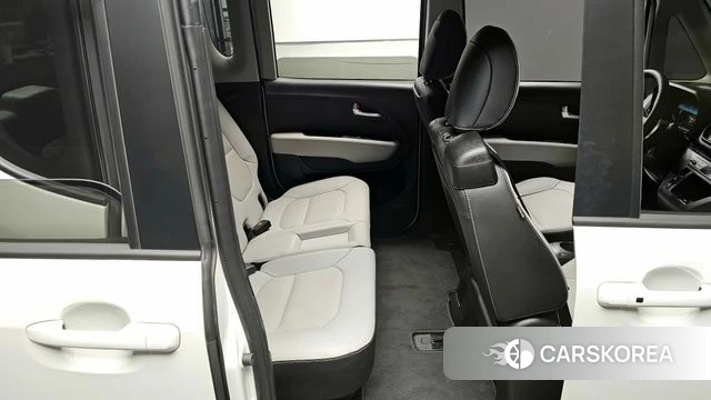 Kia The New Kia Ray EV 2023 Белый из Кореи, фото 2