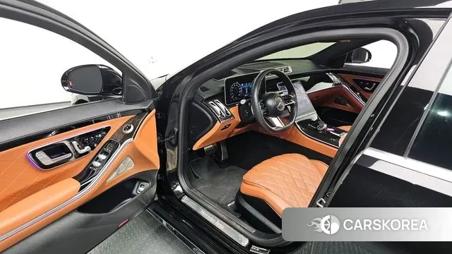 Mercedes-Benz S-Class W223 2023 Черный из Кореи, фото 2