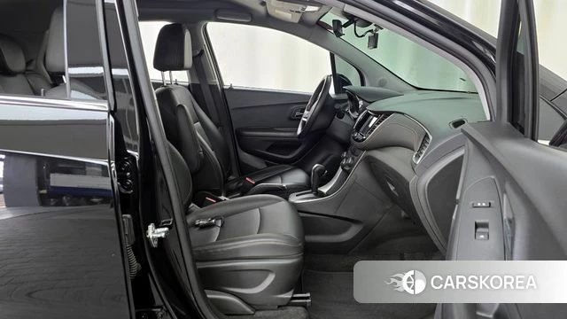 Chevrolet (GM Daewoo) The New Trax 2019 Черный из Кореи, фото 2