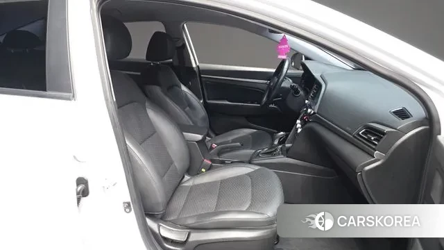 Hyundai The New Avante AD 2019 Белый из Кореи, фото 2