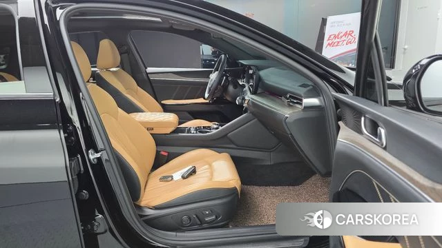 Kia K5 3rd generation 2021 Черный из Кореи, фото 2