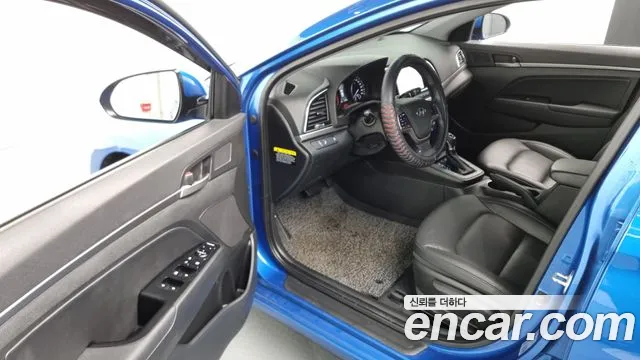 Hyundai Avante AD id 2627960 из Кореи 2