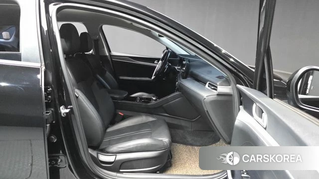Kia K5 3rd generation 2020 Черный из Кореи, фото 2