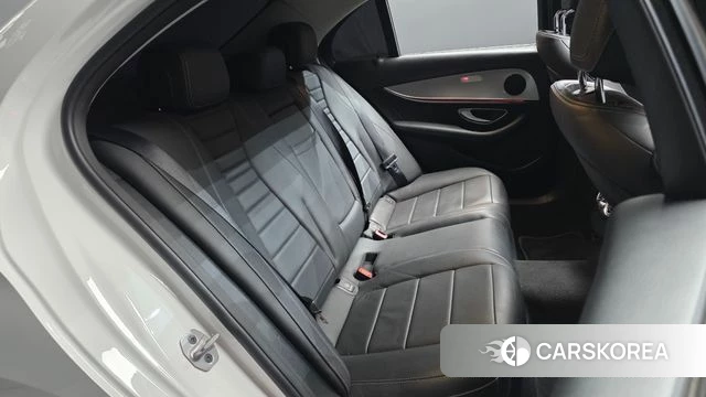 Mercedes-Benz E-Class W213 2018 Белый из Кореи, фото 2