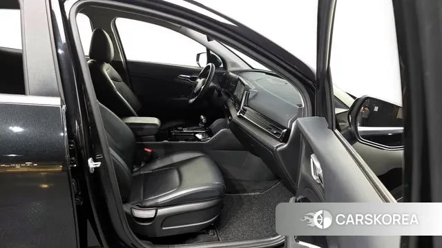 Kia Sportage 5th Generation 2022 Черный из Кореи, фото 2