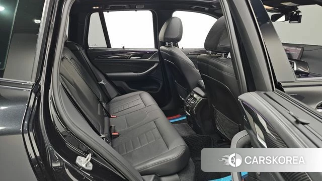 BMW X3 (G01) 2021 Черный из Кореи, фото 2