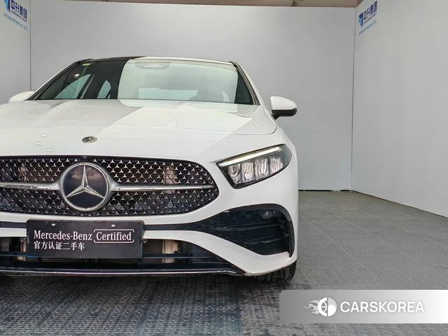 Mercedes-Benz Class A 2024 Белый из Китая, фото 2