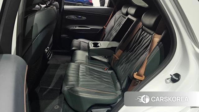 Genesis GV70 2022 Белый из Кореи, фото 2