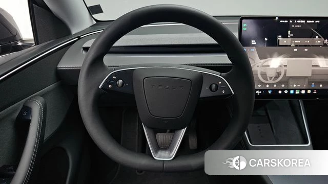 Tesla Model Y 2025 Серый из Кореи, фото 2