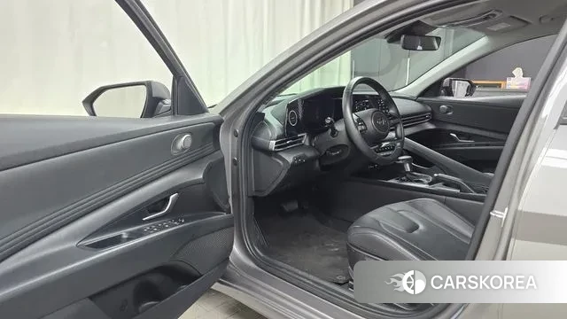 Hyundai Avante (CN7) 2020 Серебристо-серый из Кореи, фото 2