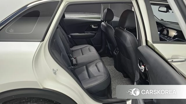 Kia The New Niro 2021 Белый из Кореи, фото 2