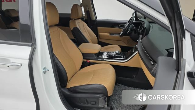 Kia Carnival 4th generation 2022 Белый из Кореи, фото 2