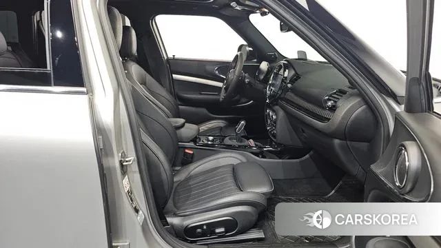 Mini Cooper S Clubman 2023 Серебристо-серый из Кореи, фото 2