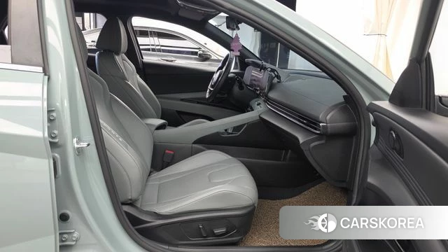 Hyundai The New Avante (CN7) 2025 Светло-зеленый из Кореи, фото 2