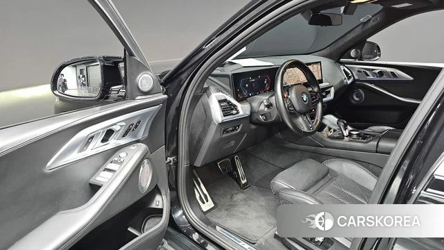 BMW XM (G09) 2023 Черный из Кореи, фото 2