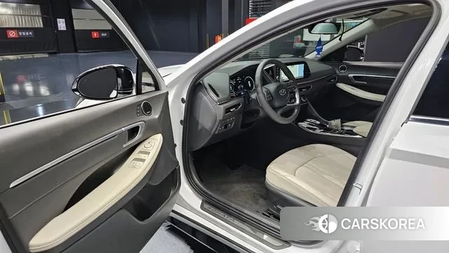 Hyundai Sonata Hybrid (DN8) 2021 Белый из Кореи, фото 2