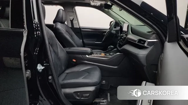 Toyota Highlander 4th Generation 2025 Черный из Кореи, фото 2