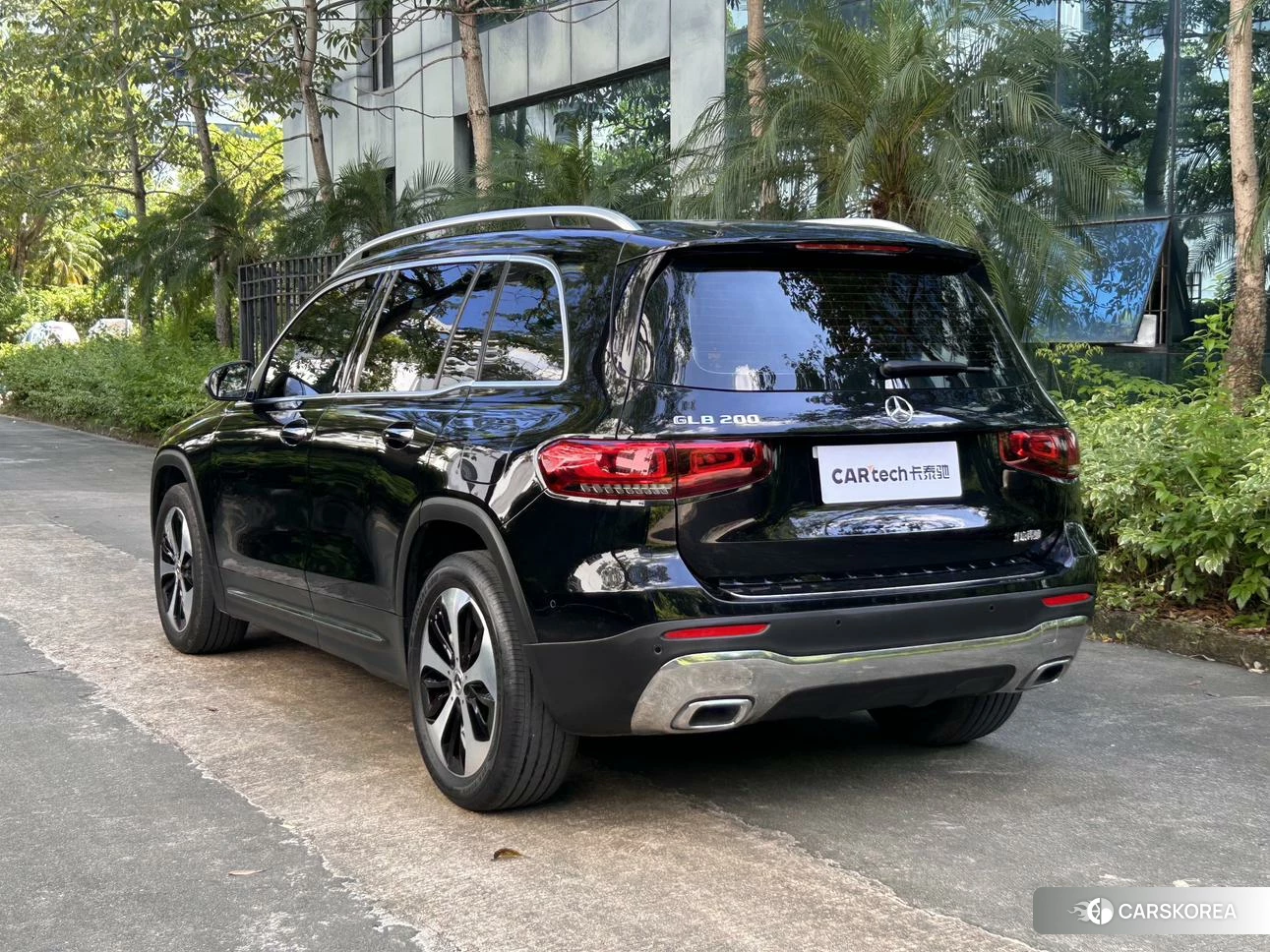 Mercedes-Benz GLB 2021 Черный из Китая, фото 2