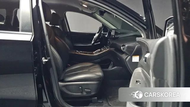 Hyundai The New Santa Fe 2022 Черный из Кореи, фото 2