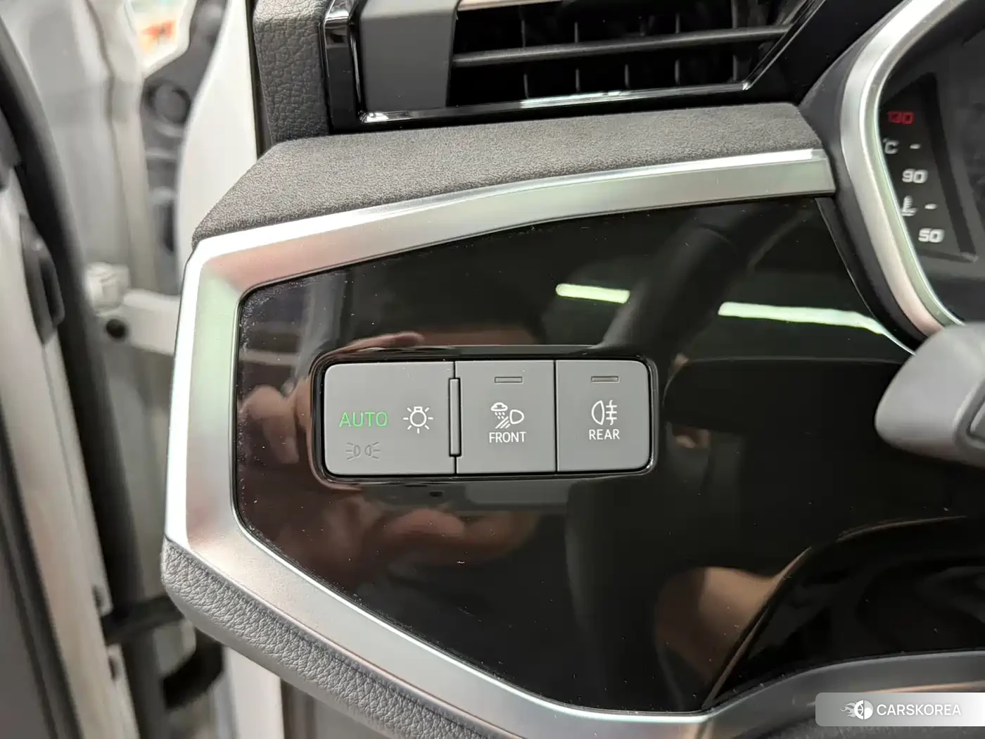 Audi Q3 2023 Белый из Китая, фото 2