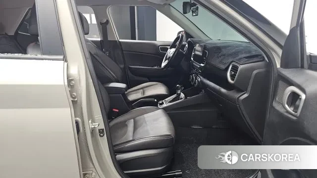 Hyundai Venue 2019 Серый из Кореи, фото 2