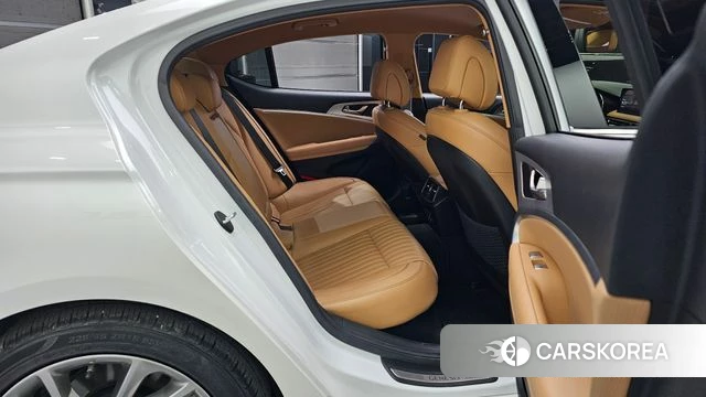 Genesis The New G70 2021 Белый из Кореи, фото 2